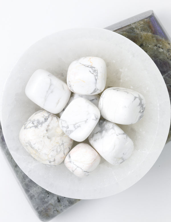 Howlite Pocket Stone